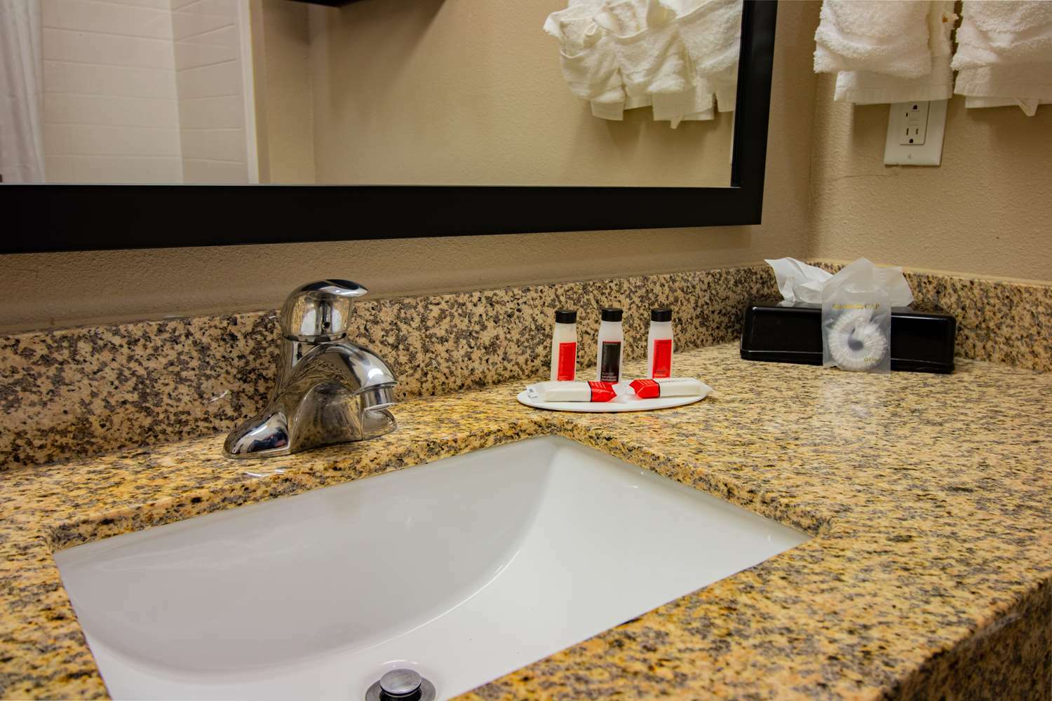 Surestay Plus Hotel By Best Western Owasso Tulsa North Δωμάτιο φωτογραφία